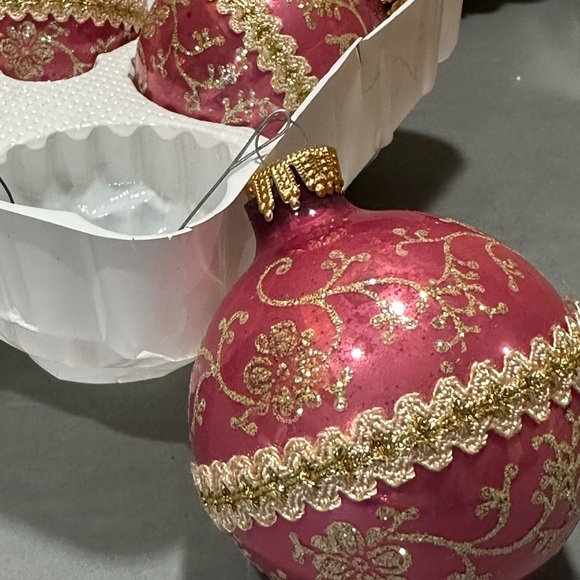 Christmas by Krebs Ornaments - Picture 2 of 6